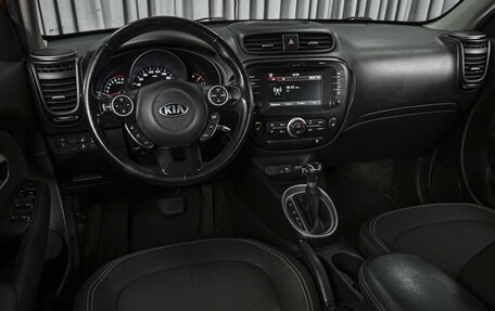 KIA Soul II рестайлинг, 2018 год, 1 980 000 рублей, 6 фотография