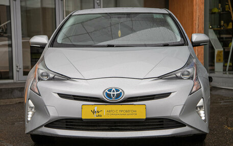 Toyota Prius IV XW50, 2016 год, 1 398 000 рублей, 4 фотография