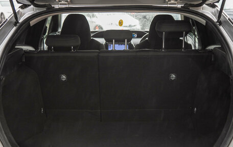 Toyota Prius IV XW50, 2016 год, 1 398 000 рублей, 9 фотография