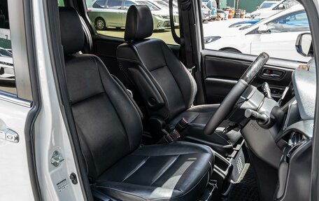 Toyota Esquire I, 2018 год, 2 310 000 рублей, 10 фотография