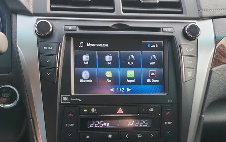 Toyota Camry, 2017 год, 3 230 000 рублей, 15 фотография