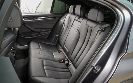 BMW 5 серия, 2019 год, 2 999 000 рублей, 9 фотография