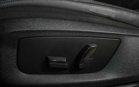 BMW 5 серия, 2019 год, 2 999 000 рублей, 13 фотография