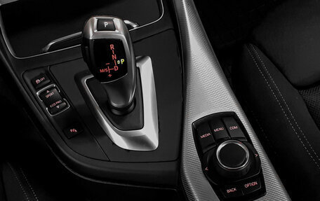 BMW 1 серия, 2018 год, 2 270 000 рублей, 19 фотография