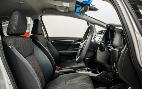 Honda Fit III, 2016 год, 1 049 000 рублей, 6 фотография