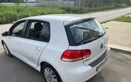Volkswagen Golf VI, 2011 год, 680 000 рублей, 2 фотография