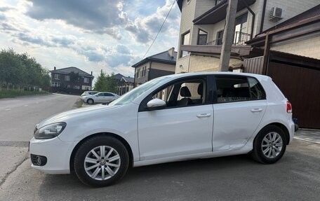 Volkswagen Golf VI, 2011 год, 680 000 рублей, 1 фотография