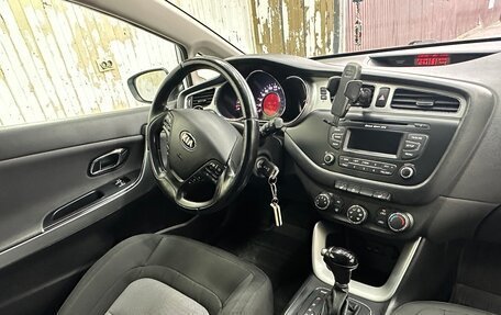 KIA cee'd III, 2013 год, 980 000 рублей, 27 фотография
