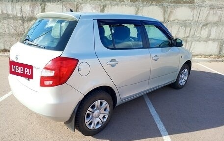 Skoda Fabia II, 2013 год, 635 000 рублей, 3 фотография