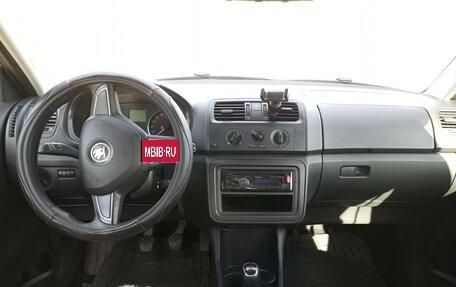 Skoda Fabia II, 2013 год, 635 000 рублей, 7 фотография