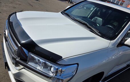 Toyota Land Cruiser 200, 2015 год, 5 500 000 рублей, 2 фотография