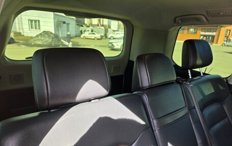Toyota Land Cruiser 200, 2015 год, 5 500 000 рублей, 7 фотография