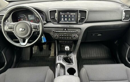KIA Sportage IV рестайлинг, 2017 год, 1 620 000 рублей, 10 фотография