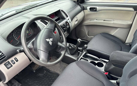 Mitsubishi Pajero Sport II рестайлинг, 2012 год, 1 550 000 рублей, 8 фотография
