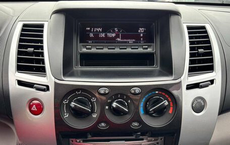Mitsubishi Pajero Sport II рестайлинг, 2012 год, 1 550 000 рублей, 11 фотография