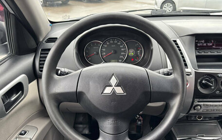 Mitsubishi Pajero Sport II рестайлинг, 2012 год, 1 550 000 рублей, 10 фотография