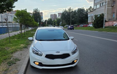 KIA cee'd III, 2014 год, 1 600 000 рублей, 1 фотография