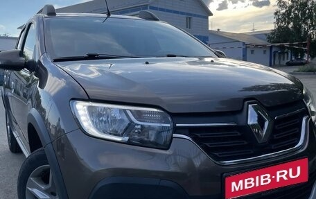 Renault Sandero II рестайлинг, 2021 год, 1 330 000 рублей, 1 фотография