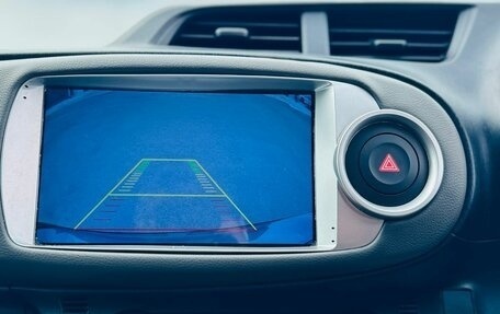 Toyota Vitz, 2012 год, 749 999 рублей, 17 фотография