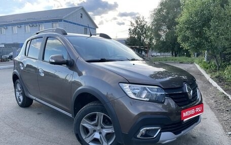 Renault Sandero II рестайлинг, 2021 год, 1 330 000 рублей, 3 фотография