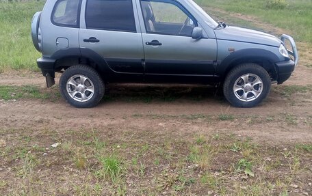 Chevrolet Niva I рестайлинг, 2005 год, 320 000 рублей, 13 фотография