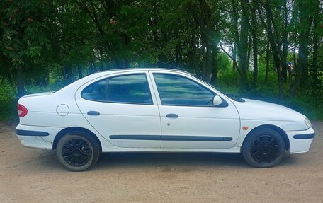 Renault Megane II, 2001 год, 265 000 рублей, 2 фотография