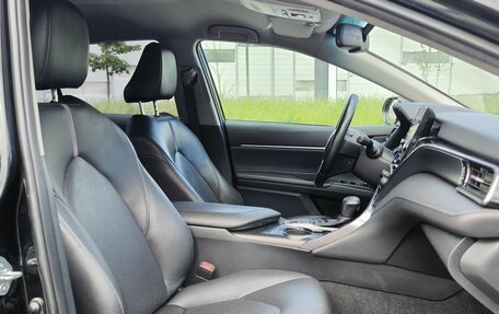Toyota Camry, 2021 год, 2 990 000 рублей, 13 фотография