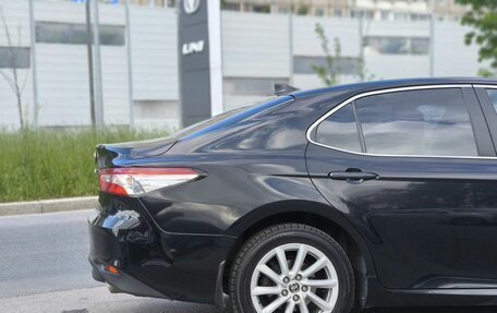 Toyota Camry, 2021 год, 2 990 000 рублей, 8 фотография