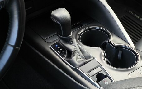 Toyota Camry, 2021 год, 2 990 000 рублей, 15 фотография
