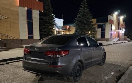 KIA Rio III рестайлинг, 2015 год, 700 000 рублей, 9 фотография