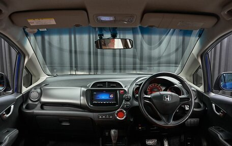 Honda Fit III, 2010 год, 937 000 рублей, 7 фотография