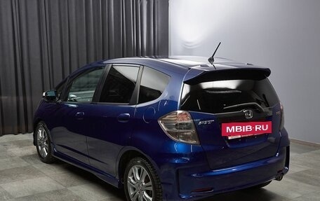 Honda Fit III, 2010 год, 937 000 рублей, 6 фотография