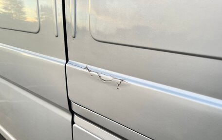 Toyota HiAce H200, 2007 год, 949 000 рублей, 13 фотография