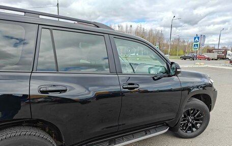 Toyota Land Cruiser Prado 150 рестайлинг 2, 2021 год, 6 390 000 рублей, 11 фотография