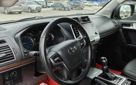 Toyota Land Cruiser Prado 150 рестайлинг 2, 2021 год, 6 390 000 рублей, 16 фотография