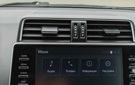 Toyota Land Cruiser Prado 150 рестайлинг 2, 2021 год, 6 390 000 рублей, 26 фотография