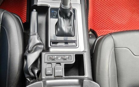 Toyota Land Cruiser Prado 150 рестайлинг 2, 2021 год, 6 390 000 рублей, 30 фотография
