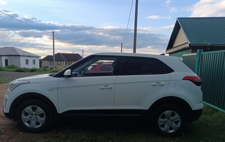 Hyundai Creta I рестайлинг, 2018 год, 1 385 000 рублей, 4 фотография