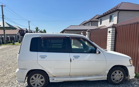 Nissan Cube II, 1999 год, 99 999 рублей, 3 фотография