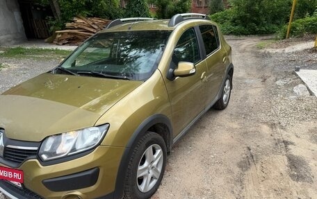 Renault Sandero II рестайлинг, 2016 год, 730 000 рублей, 2 фотография
