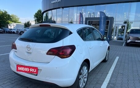 Opel Astra J, 2011 год, 789 000 рублей, 6 фотография
