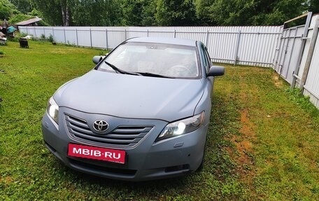 Toyota Camry, 2008 год, 610 000 рублей, 1 фотография
