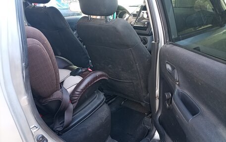 Suzuki Ignis II (HR), 2004 год, 350 000 рублей, 16 фотография