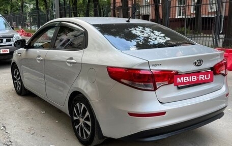 KIA Rio III рестайлинг, 2015 год, 810 000 рублей, 4 фотография