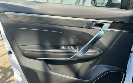 Geely Atlas, 2024 год, 2 030 000 рублей, 15 фотография