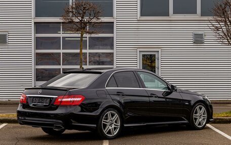 Mercedes-Benz E-Класс, 2013 год, 1 335 000 рублей, 6 фотография