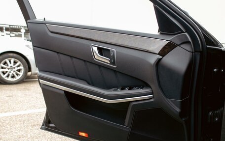 Mercedes-Benz E-Класс, 2013 год, 1 335 000 рублей, 12 фотография