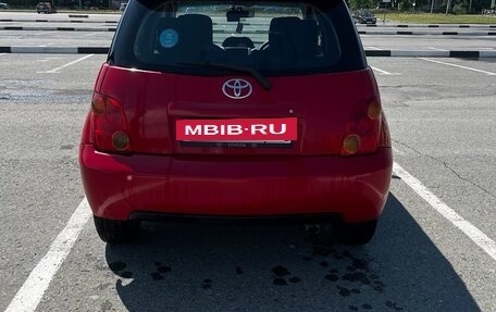 Toyota Ist II, 2002 год, 530 000 рублей, 3 фотография