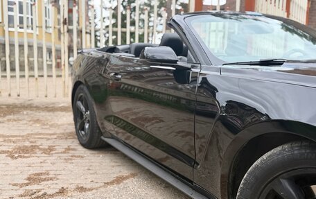 Ford Mustang VI рестайлинг, 2017 год, 2 800 000 рублей, 3 фотография