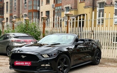 Ford Mustang VI рестайлинг, 2017 год, 2 800 000 рублей, 2 фотография